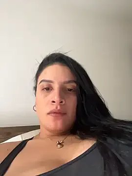 Lena-Williamss on StripChat
