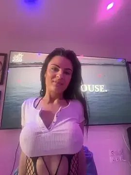 lenalux on StripChat