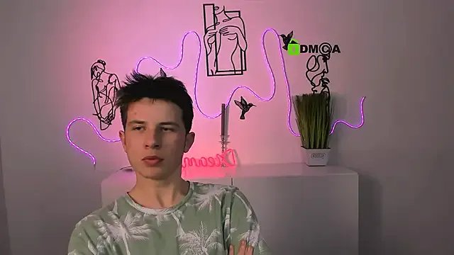 leo_valor on StripChat