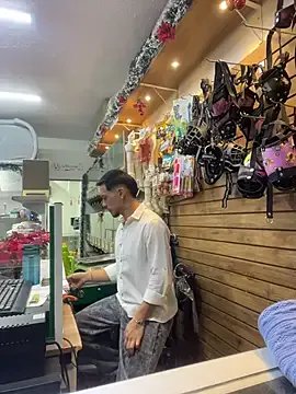 Leonardmoppet on StripChat