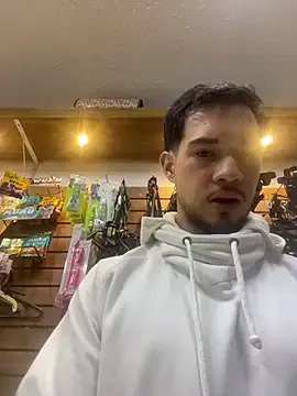 Leonardmoppet on StripChat