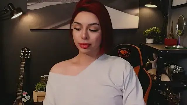 LetisiaRocks on StripChat