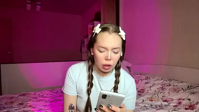 lexa_cute — Air kiss