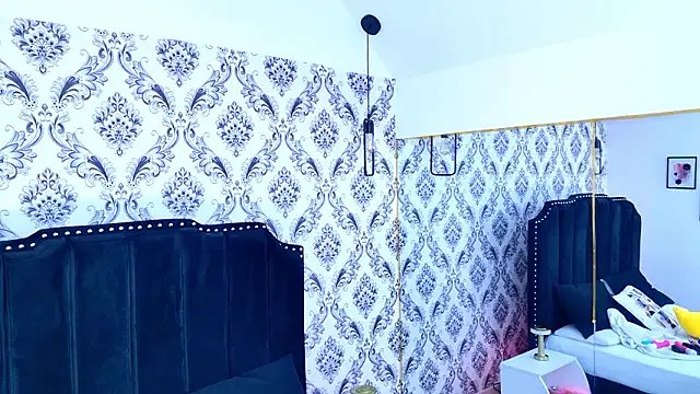 LexaDeRusso — Control toy x 5 min with the last tip 