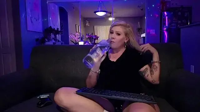 Lexi_Shocker on StripChat