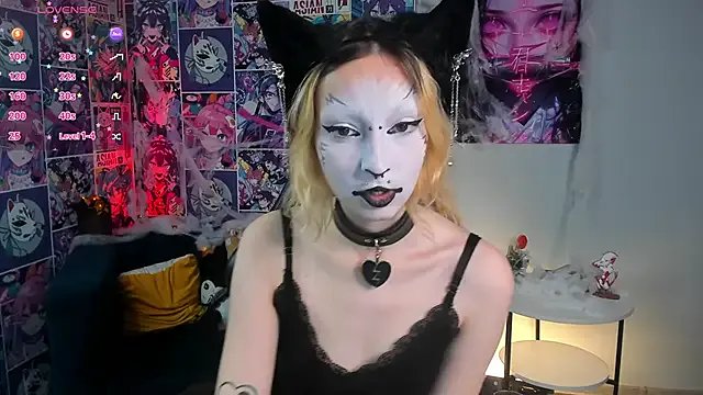 Lexy-Woorhez on StripChat