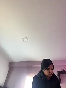 Liaevans__ on StripChat