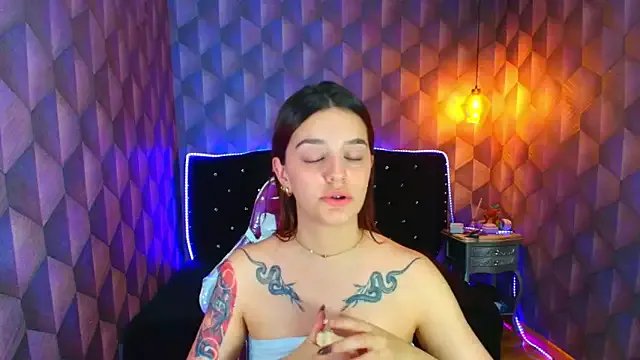 LiaHarryis on StripChat