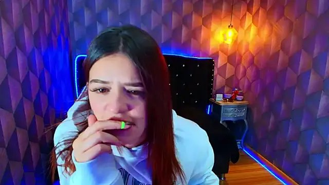 LiaHarryis on StripChat