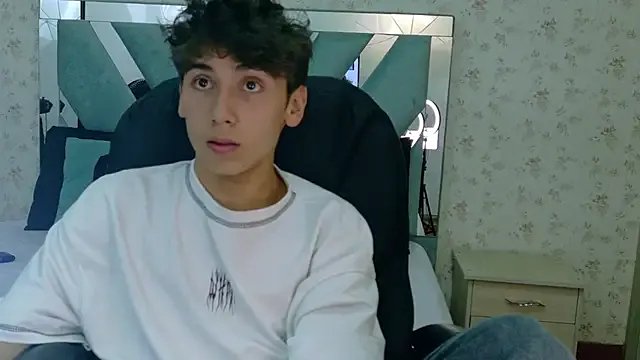 Liam_Noxx on StripChat