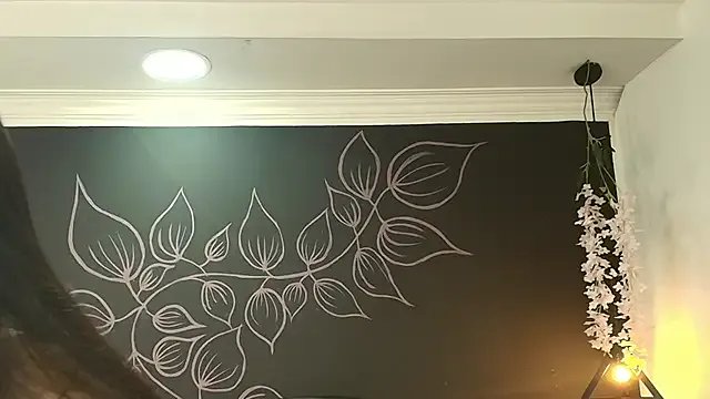 LiaMonroee_ on StripChat