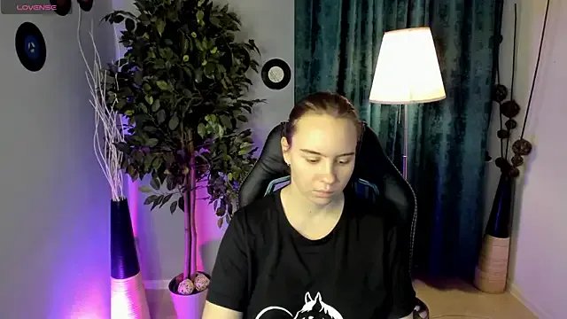 Lika_0ne — show tits