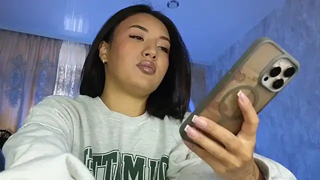 lily__foster on StripChat