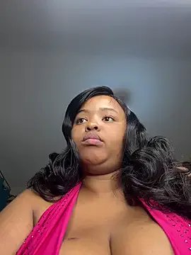 Linah___ on StripChat