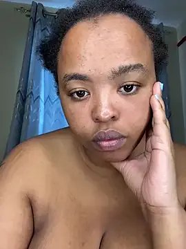 Linah___ on StripChat