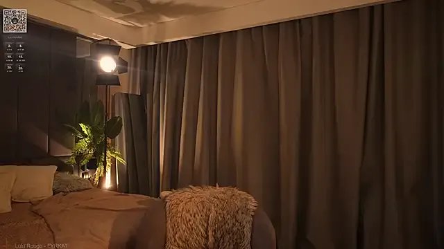 LinaKinky on StripChat