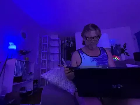 LINYguy on StripChat