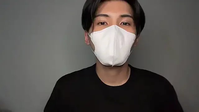 Lio_kun on StripChat