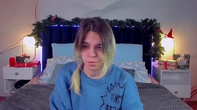 LiraBelle on StripChat