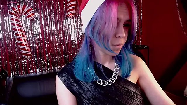 LiraBelle on StripChat