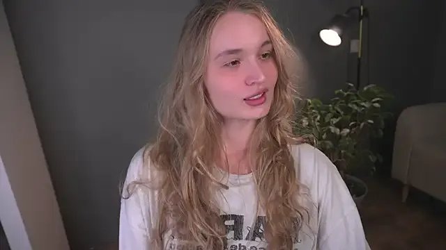 lisa_schiele on StripChat