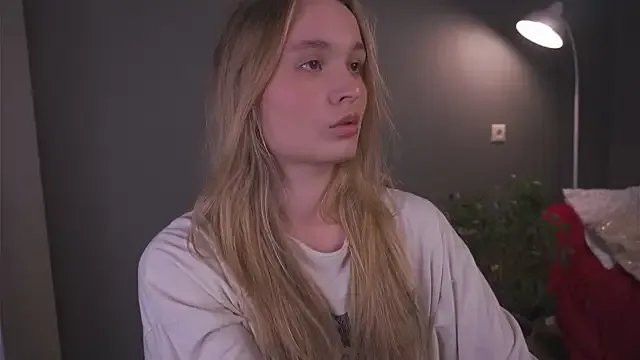 lisa_schiele on StripChat