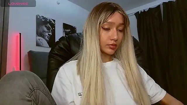 Lisa_Shultz on StripChat