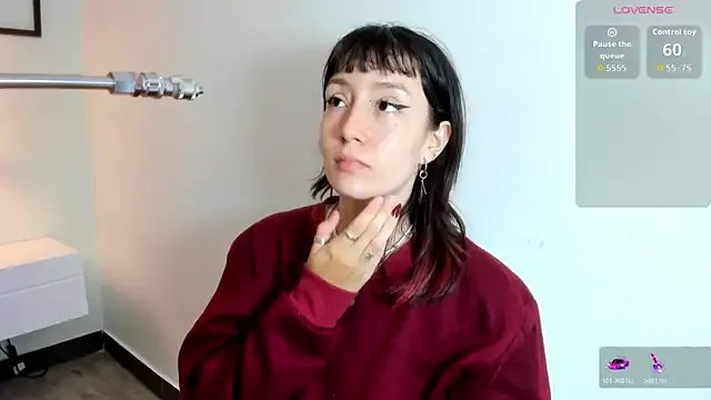 lizzy_davis_1 on StripChat