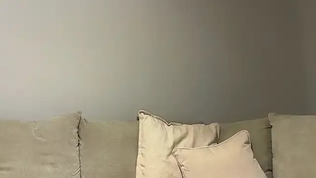 lolableux on StripChat