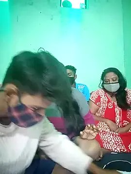 LoveOnStream on StripChat