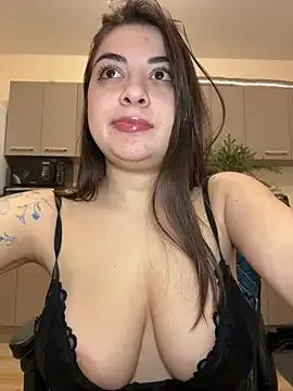 Lovynna on StripChat