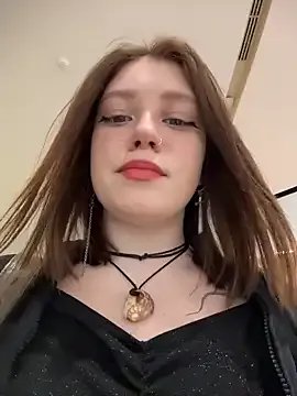 lucy-joy on StripChat