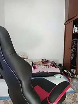 Lucy_colee — Play with my Nora lovense