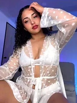 Lucy_Marin on StripChat