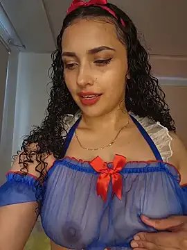 Lucy_Marin on StripChat
