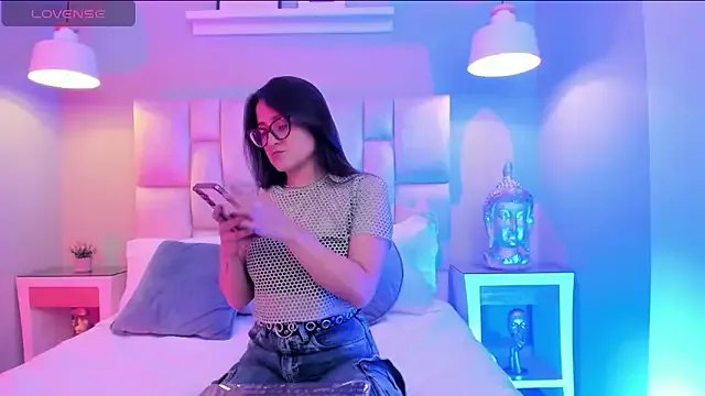 Lucy_Williiams's avatar