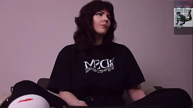 Luna_Blake on StripChat