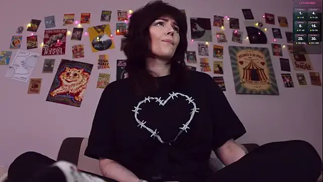 Luna_Blake on StripChat