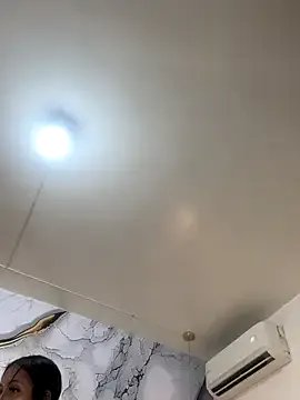 Luna_star3 on StripChat