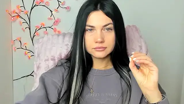 Lune_Moon on StripChat