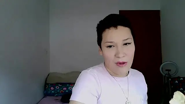 luxandracon23 on StripChat