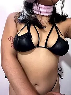 Maddy_w on StripChat