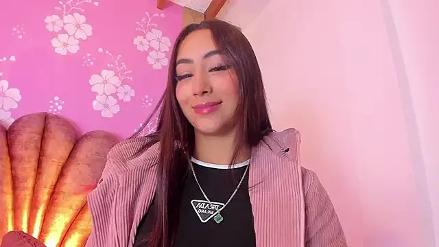 MadisonFox1 on StripChat