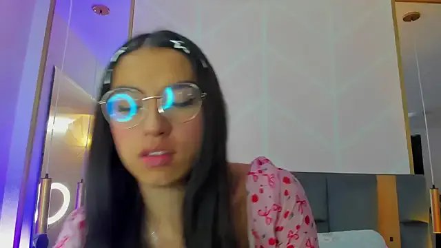 MadyJackson on StripChat