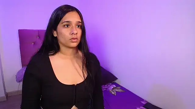 mae_nathan_ on StripChat