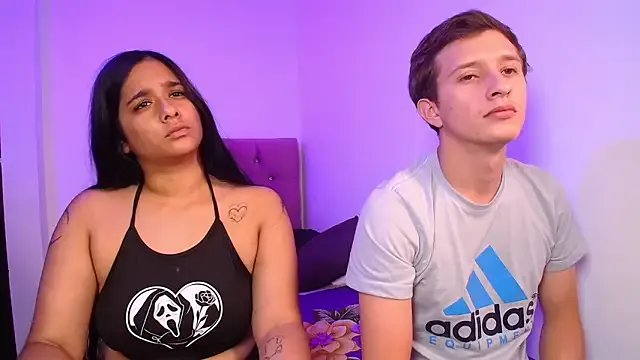 mae_nathan_ on StripChat