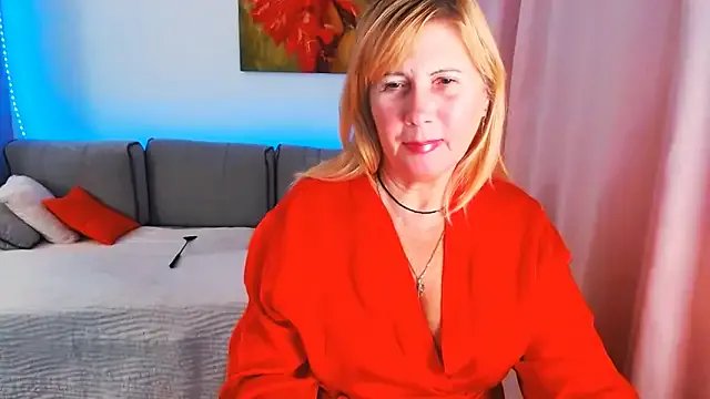 Magic_Blondie — I want to masturbate for you