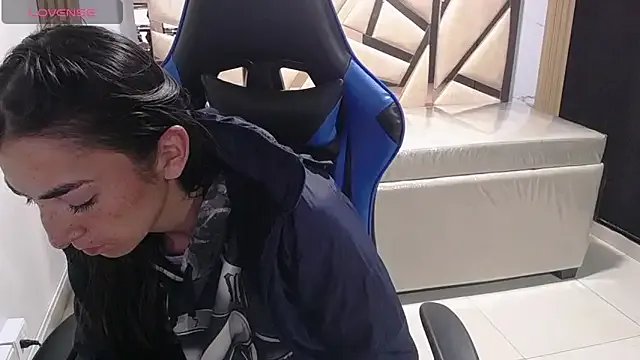 Maily_a_ — Freechat on StripChat