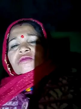 Manavi_x on StripChat