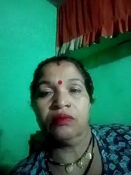 Manavi_x on StripChat